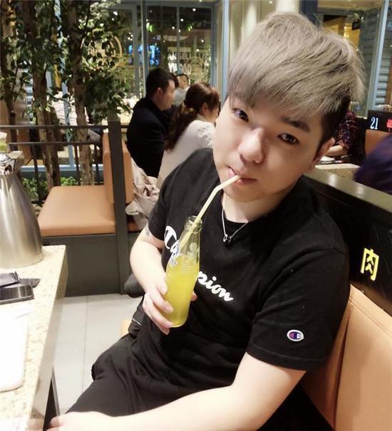 吃甜酸角吃瓜的主播,揭秘吃甜酸角吃瓜主播的美食之旅