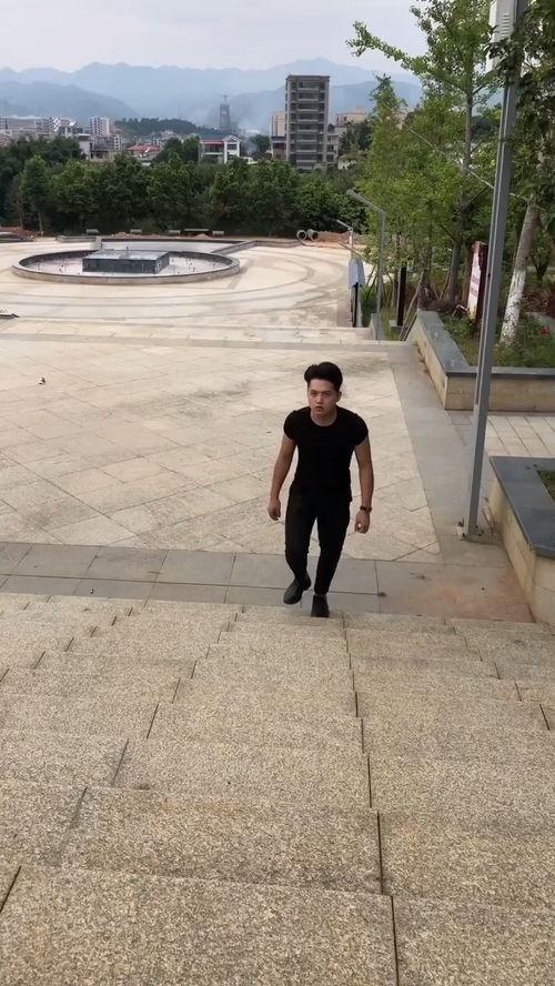 吃瓜倒霉的视频,揭秘“吃瓜倒霉”背后的惊人真相